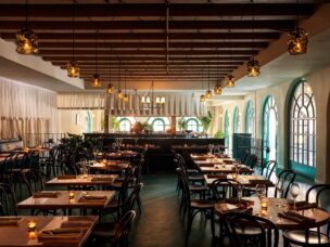 Cafe Tables: Customers: Bar Chelou bar chelou